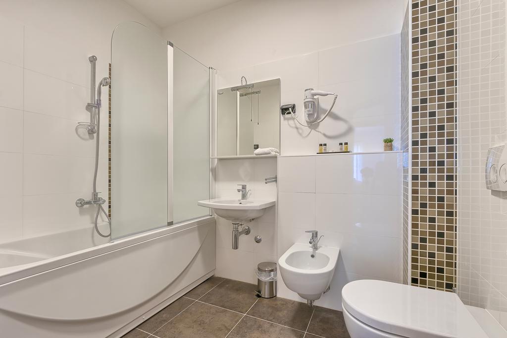 Adriatic Apartments Fažana Екстериор снимка