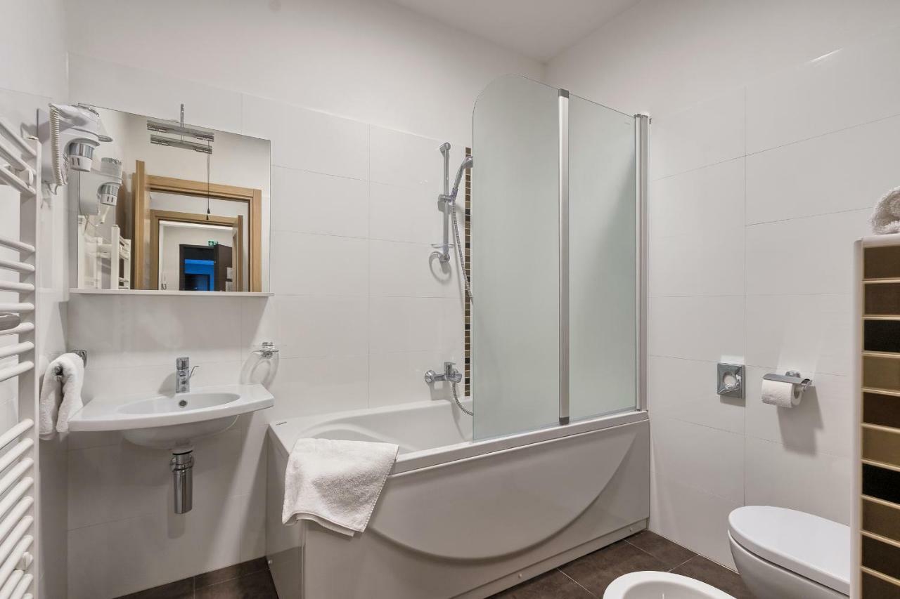 Adriatic Apartments Fažana Екстериор снимка